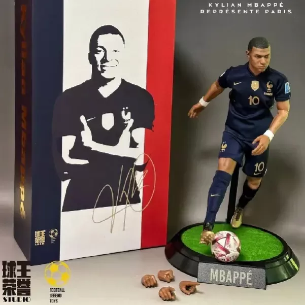 九游娱乐APP姆巴佩皇家马德里2026赛季银河战舰领航者1:6限量版手办雕像